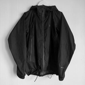 MEC GORE-TEX Waterproof Hooded Raincoat (black)